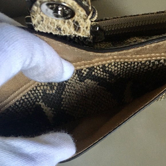 Talbot’s Clutch - Picture 11 of 11